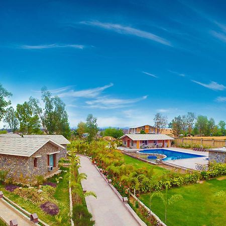 Tag Resorts The Banyan Retreat ラムナガル エクステリア 写真