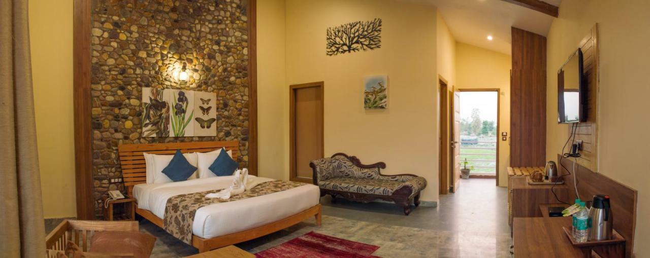 Tag Resorts The Banyan Retreat ラムナガル エクステリア 写真