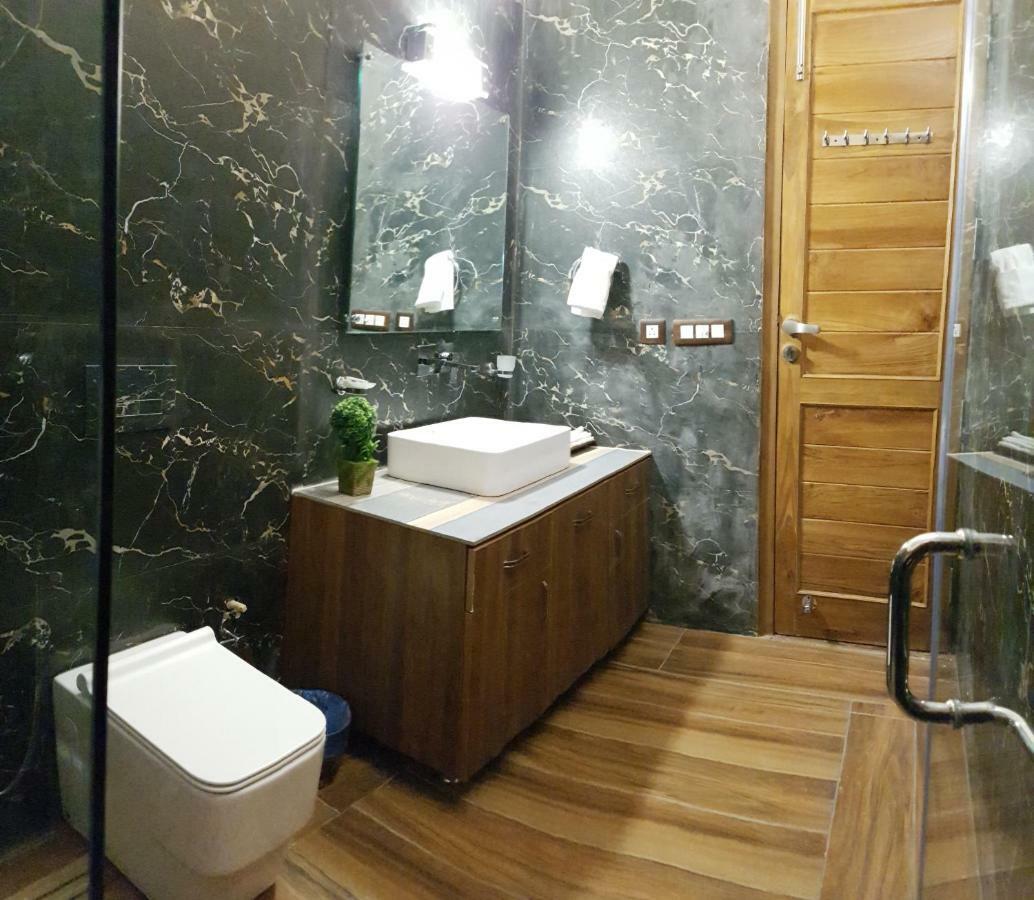 Tag Resorts The Banyan Retreat ラムナガル エクステリア 写真