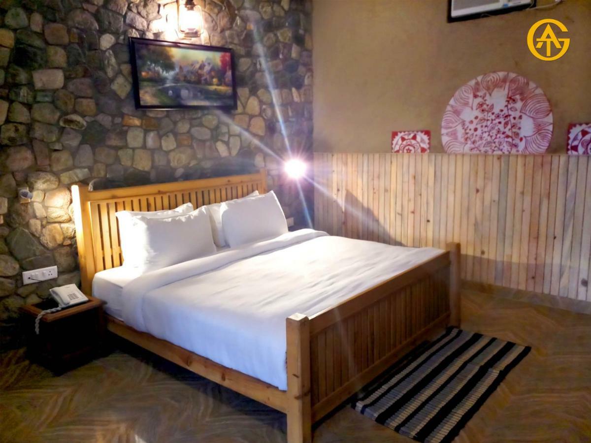 Tag Resorts The Banyan Retreat ラムナガル エクステリア 写真
